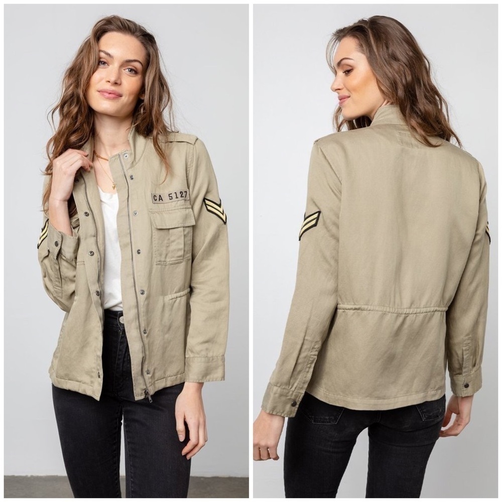 RAILS Trey Jacket in Light Sage Arrow Patch XS